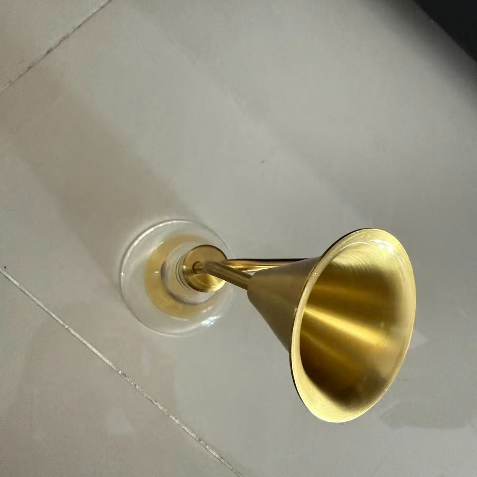 Perfume Fragrance Shop - Wandmontierte Duftprobenfläschchen aus Glas und Messing,