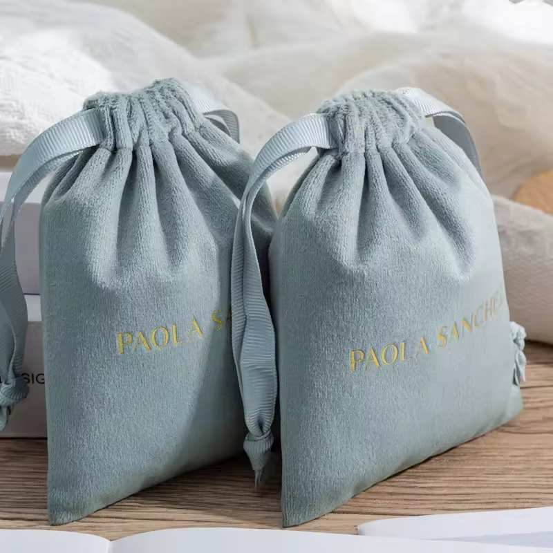 Luxuriöser Samtbeutel mit indi – Fragrance Perfume Box Bewertung und Preis