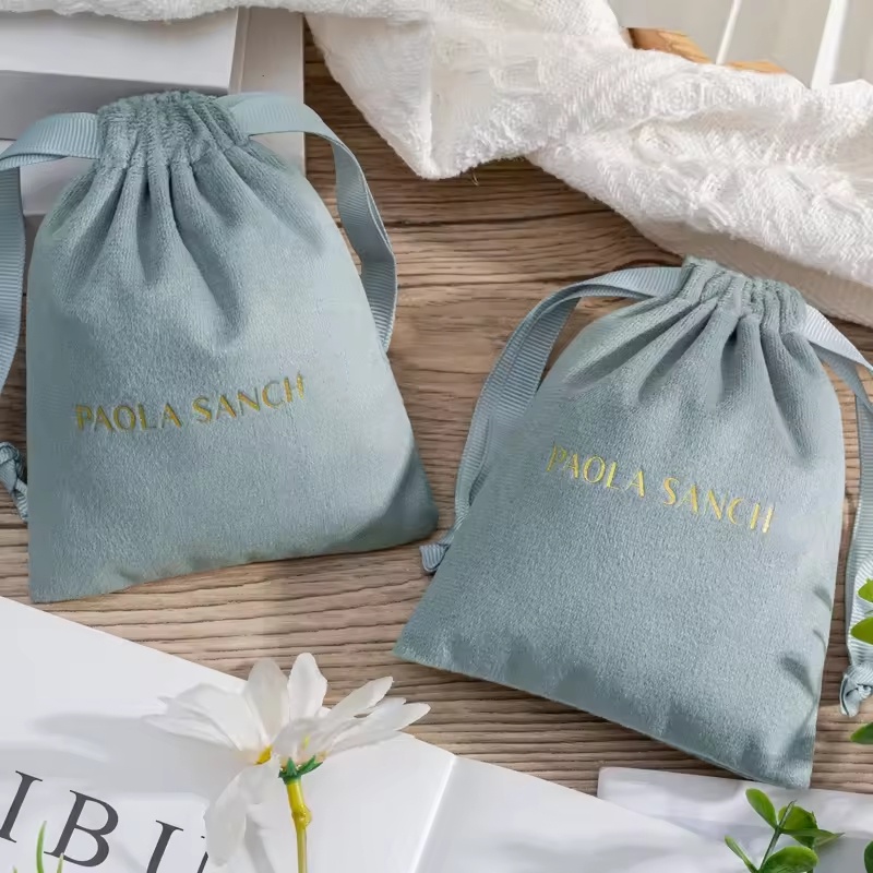 Luxuriöser Samtbeutel mit indi – Fragrance Perfume Box Bewertung und Preis
