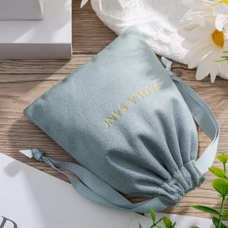 Luxuriöser Samtbeutel mit indi – Fragrance Perfume Box Bewertung und Preis